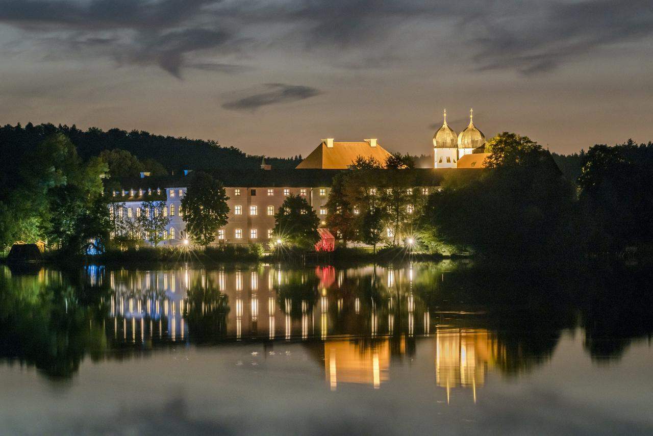 Kloster Seeon Hotel Buitenkant foto